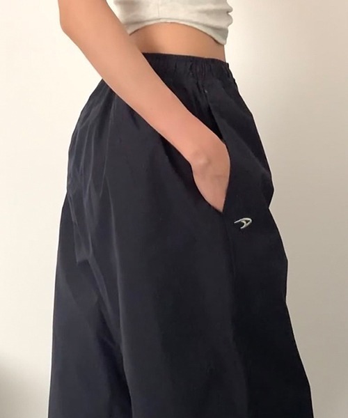 gossip!ロサンゼルス(ゴシップロサンゼルス)の「YUGA ワイドレッグカジュアルパンツ(カーゴパンツ・レディース・ネイビー/グレー/ブラック・L/M)」の17枚目の写真