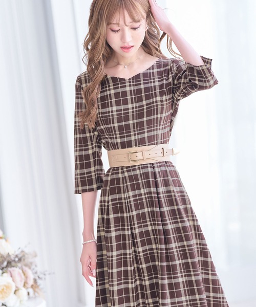 EmiriaWiz エミリアウィズ　ビジューカラープリーツワンピース emiriawiz（エミリアウィズ）の「ビジューカラープリーツワンピース