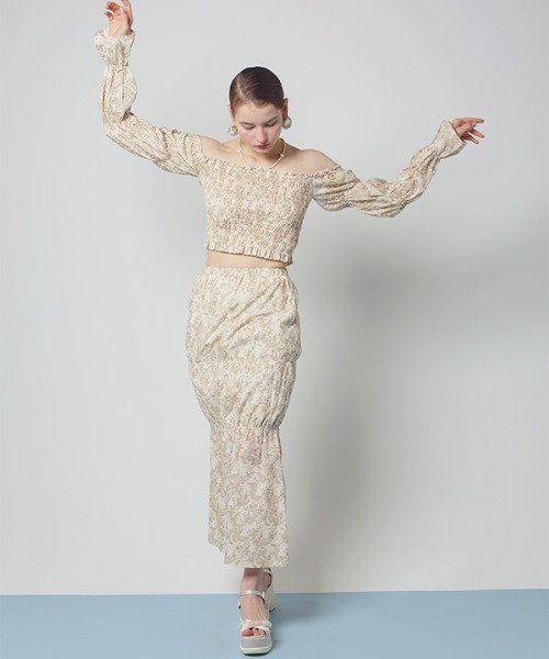 HONEY MI HONEY(ハニーミーハニー)の「Toile de Jouy shirring blouse(シャツ/ブラウス・レディース・ベージュ・FREE)」の2枚目の写真