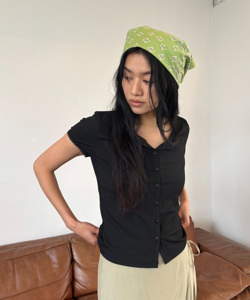 FUULLY STUDIO(フーリィーステューディオ)の「ピコレースショートスリーブリブカーデ(Tシャツ/カットソー・レディース・ブラック/ライトベージュ/ブラウン・FREE)」の6枚目の写真