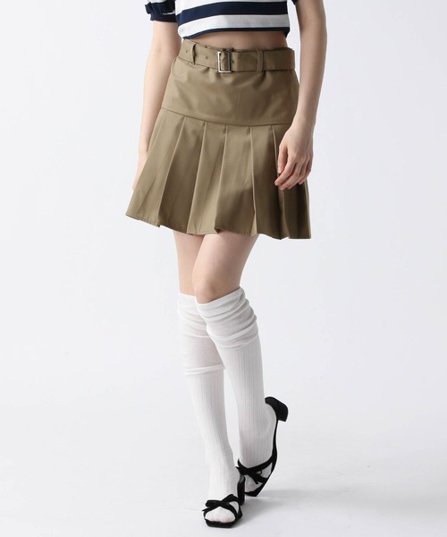 FOREVER 21(フォーエバー トゥエンティーワン)の「【2025SS】ベルト付きプリーツスカート(スカート・レディース・チェック/ベージュ/グレー・MEDIUM/SMALL)」の1枚目の写真