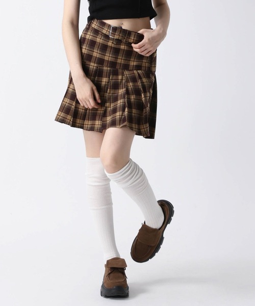 FOREVER 21(フォーエバー トゥエンティーワン)の「【2025SS】ベルト付きプリーツスカート(スカート・レディース・チェック/ベージュ/グレー・MEDIUM/SMALL)」の3枚目の写真