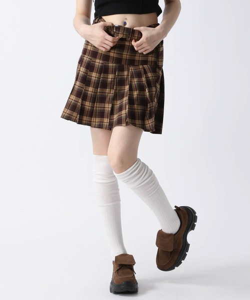 FOREVER 21(フォーエバー トゥエンティーワン)の「【2025SS】ベルト付きプリーツスカート(スカート・レディース・チェック/ベージュ/グレー・MEDIUM/SMALL)」の7枚目の写真