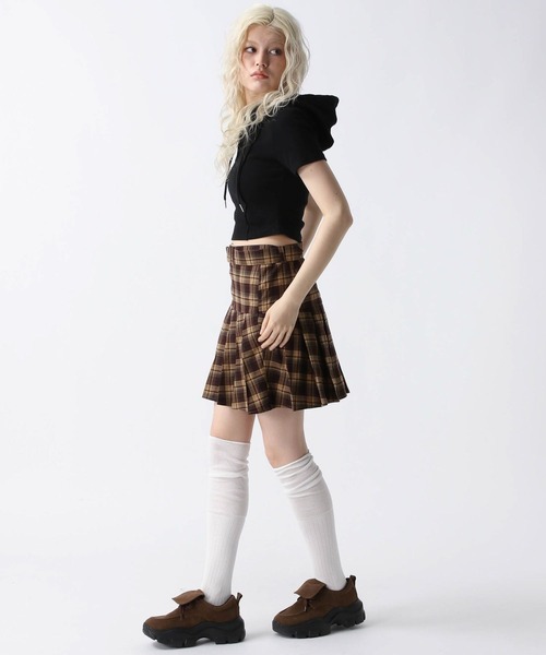 FOREVER 21(フォーエバー トゥエンティーワン)の「【2025SS】ベルト付きプリーツスカート(スカート・レディース・チェック/ベージュ/グレー・MEDIUM/SMALL)」の6枚目の写真