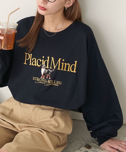 BONLECILL(ボンルシール)の「DOG刺繍ロンTEE(Tシャツ/カットソー・レディース・杢グレー/オフホワイト/ネイビー/レッド/チャコールグレー・FREE)」の4枚目の写真