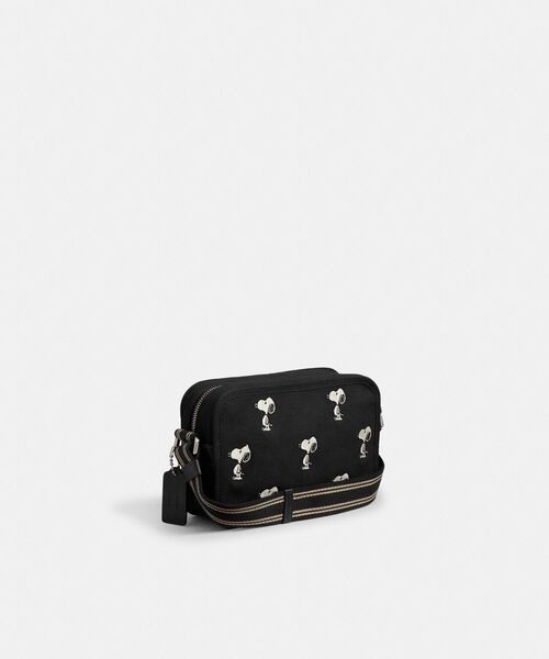 【COACH】【COACH X PEANUTS】カーゴ カメラ バッグ COACH X PEANUTS】カーゴ カメラ バッグ・スヌーピー プリント