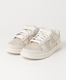 WMNS DUNK LOW