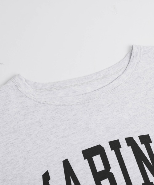 La-gemme(ラジェム)の「カレッジ風ロゴ Tシャツ(Tシャツ/カットソー・レディース・杢グレー/ブラック/ホワイト・フリー)」の7枚目の写真