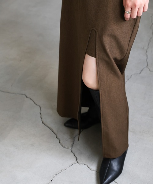 select MOCA(セレクトモカ)の「フェイクレイヤードスリットスカート(スカート・レディース・ブラック/ブラウン・MEDIUM/LARGE)」の3枚目の写真
