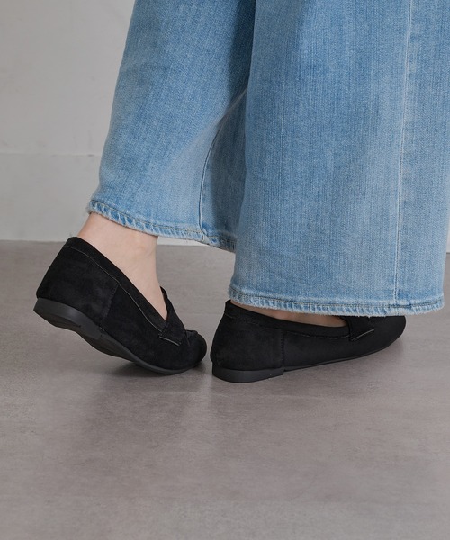 SETUP7(セットアップセブン)の「通勤にもデイリーにも使える♪【SETUP7】コインローファー フラットローファー ペニーローファー/合皮/スウェード/ローヒール/通勤/オフィス/カジュアル/レディース KNF142(ローファー・レディース・ダークブラウン/ベージュ/ブラック・36/37/38/39)」の6枚目の写真