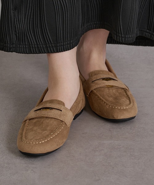 SETUP7(セットアップセブン)の「通勤にもデイリーにも使える♪【SETUP7】コインローファー フラットローファー ペニーローファー/合皮/スウェード/ローヒール/通勤/オフィス/カジュアル/レディース KNF142(ローファー・レディース・ダークブラウン/ベージュ/ブラック・36/37/38/39)」の14枚目の写真