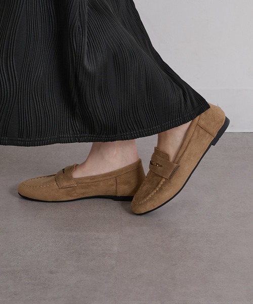 SETUP7(セットアップセブン)の「通勤にもデイリーにも使える♪【SETUP7】コインローファー フラットローファー ペニーローファー/合皮/スウェード/ローヒール/通勤/オフィス/カジュアル/レディース KNF142(ローファー・レディース・ダークブラウン/ベージュ/ブラック・36/37/38/39)」の15枚目の写真