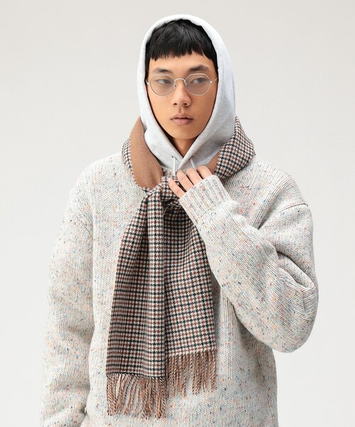 BEAMS（ビームス）の「カシミヤ リバーシブル マフラー（マフラー・メンズ・チャコールグレー/カーキ/ネイビー・ONE SIZE）」の9枚目の写真