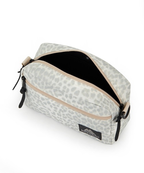 パデッドショルダーポーチM PADDED SHOULDER POUCH M スノーレオパード
