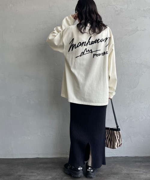 Manhattan Portage（マンハッタンポーテージ）の「[MANHATTAN PORTAGE/マンハッタンポーテージ] 別注 手書き風バックプリント ロングスリーブTシャツ（Tシャツ/カットソー・レディース・チャコールグレー/ライトグレー/アイボリー・S/M/L/XL）」の4枚目の写真