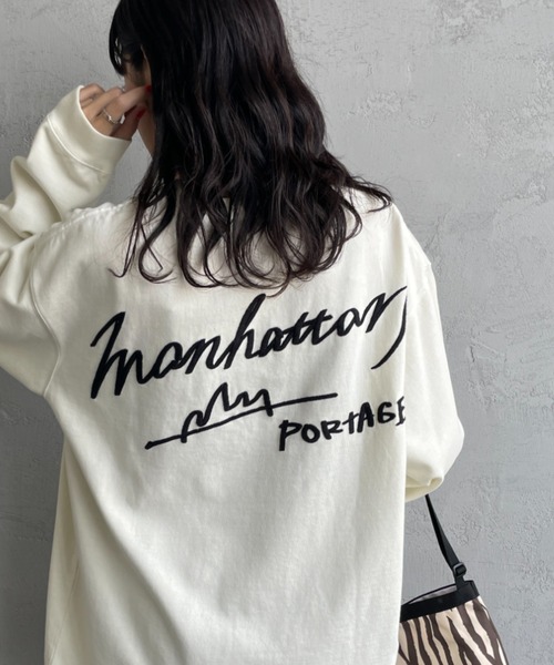 Manhattan Portage（マンハッタンポーテージ）の「[MANHATTAN PORTAGE/マンハッタンポーテージ] 別注 手書き風バックプリント ロングスリーブTシャツ（Tシャツ/カットソー・レディース・チャコールグレー/ライトグレー/アイボリー・S/M/L/XL）」の15枚目の写真