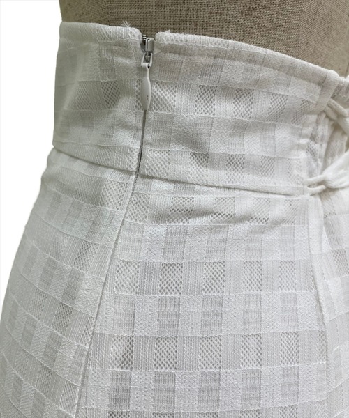 AND COUTURE（アンドクチュール）の「レースティアードスカート（スカート・レディース・ホワイト系その他/ブラック系その他・SMALL/MEDIUM）」の5枚目の写真