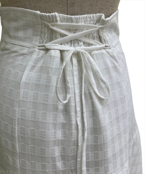 AND COUTURE（アンドクチュール）の「レースティアードスカート（スカート・レディース・ホワイト系その他/ブラック系その他・SMALL/MEDIUM）」の6枚目の写真