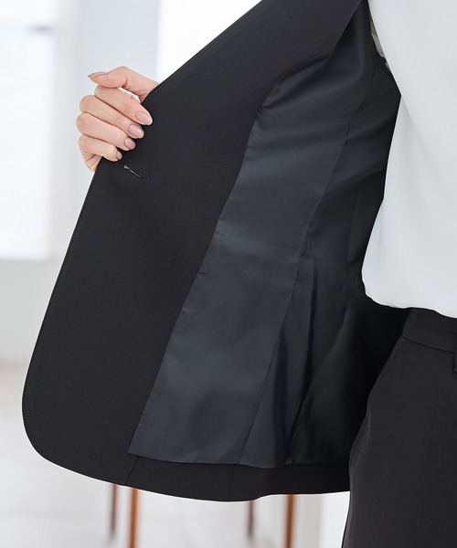 Honeys（ハニーズ）の「【ストレッチ・マシンウォッシャブル・イージーケア】カラーレスジャケット（ノーカラージャケット・レディース・ブラック/ヘザーチャコール/ネイビー/ダークベージュ・L/M/S/3L/LL）」の12枚目の写真