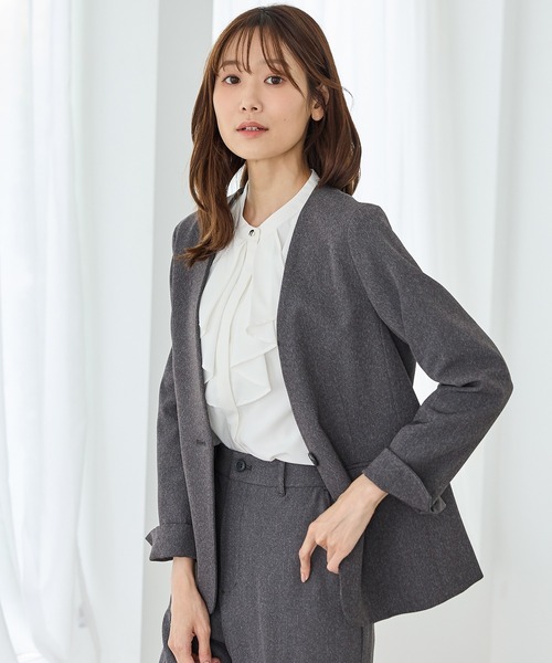 Honeys（ハニーズ）の「【ストレッチ・マシンウォッシャブル・イージーケア】カラーレスジャケット（ノーカラージャケット・レディース・ブラック/ヘザーチャコール/ネイビー/ダークベージュ・L/M/S/3L/LL）」の17枚目の写真