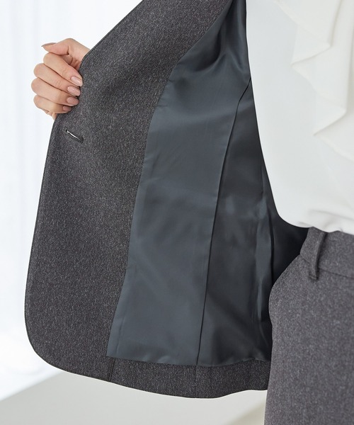 Honeys（ハニーズ）の「【ストレッチ・マシンウォッシャブル・イージーケア】カラーレスジャケット（ノーカラージャケット・レディース・ブラック/ヘザーチャコール/ネイビー/ダークベージュ・L/M/S/3L/LL）」の19枚目の写真