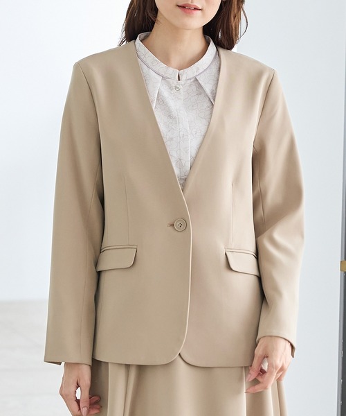 Honeys（ハニーズ）の「【ストレッチ・マシンウォッシャブル・イージーケア】カラーレスジャケット（ノーカラージャケット・レディース・ブラック/ヘザーチャコール/ネイビー/ダークベージュ・L/M/S/3L/LL）」の22枚目の写真