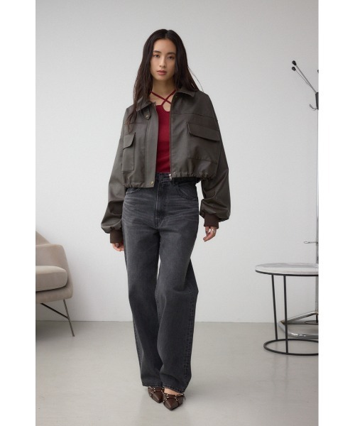 AZUL by moussy(アズールバイマウジー)の「フェイクレザーショートブルゾン(ブルゾン・レディース・ダークブラウン/ブラック・FREE)」の20枚目の写真