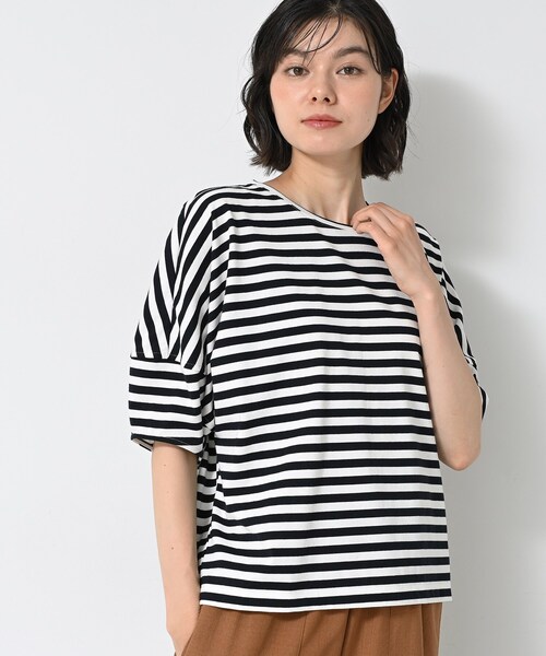 Dessin(デッサン)の「【二の腕カバー/UVカット】ランタンスリーブカットソー(Tシャツ/カットソー・レディース・ネイビー系2/ナチュラル/ピンク/ホワイト・03/02/01/00)」の14枚目の写真