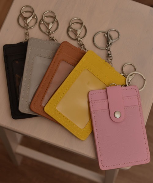 resonance】シンプルデザイン キーチェーン付き カードケース/パス