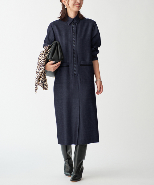 VERMEIL par iena(ヴェルメイユパーイエナ)の「Room no.8 BLACK ルームエイトブラック TRI/TWILL COMBI LACE DRE BR80-244-35690(ワンピース・レディース・ネイビー・FREE)」の1枚目の写真