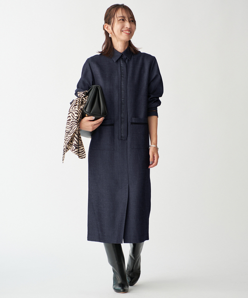 VERMEIL par iena(ヴェルメイユパーイエナ)の「Room no.8 BLACK ルームエイトブラック TRI/TWILL COMBI LACE DRE BR80-244-35690(ワンピース・レディース・ネイビー・FREE)」の2枚目の写真