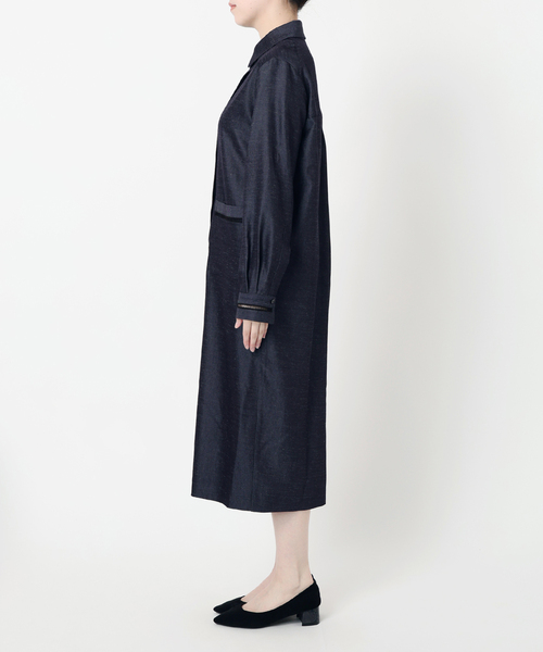 VERMEIL par iena(ヴェルメイユパーイエナ)の「Room no.8 BLACK ルームエイトブラック TRI/TWILL COMBI LACE DRE BR80-244-35690(ワンピース・レディース・ネイビー・FREE)」の11枚目の写真