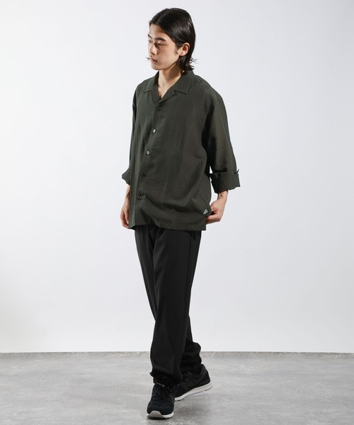 BAYFLOW（ベイフロー）の「[セットアップ可]クールタッチリネン長袖シャツ【接触冷感】（シャツ/ブラウス・メンズ・カーキ/チャコールグレー・MEDIUM/LARGE）」の3枚目の写真