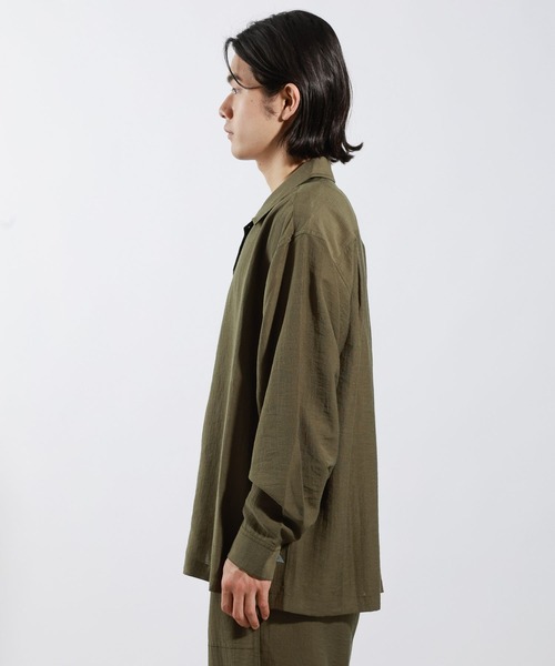 BAYFLOW（ベイフロー）の「[セットアップ可]クールタッチリネン長袖シャツ【接触冷感】（シャツ/ブラウス・メンズ・カーキ/チャコールグレー・MEDIUM/LARGE）」の13枚目の写真