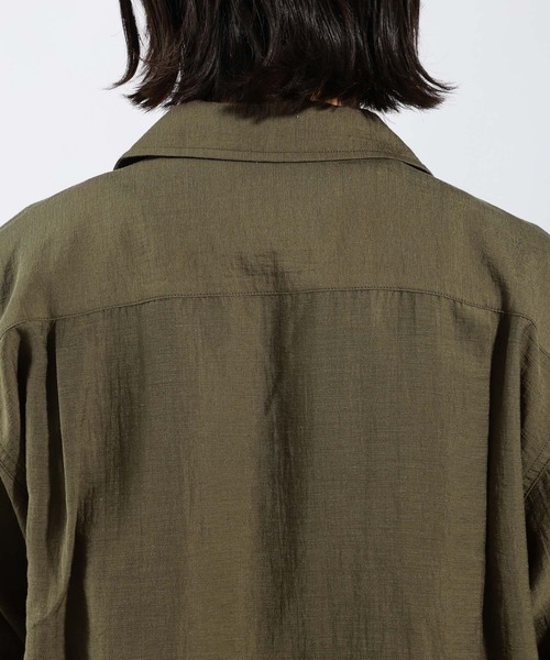 BAYFLOW（ベイフロー）の「[セットアップ可]クールタッチリネン長袖シャツ【接触冷感】（シャツ/ブラウス・メンズ・カーキ/チャコールグレー・MEDIUM/LARGE）」の16枚目の写真
