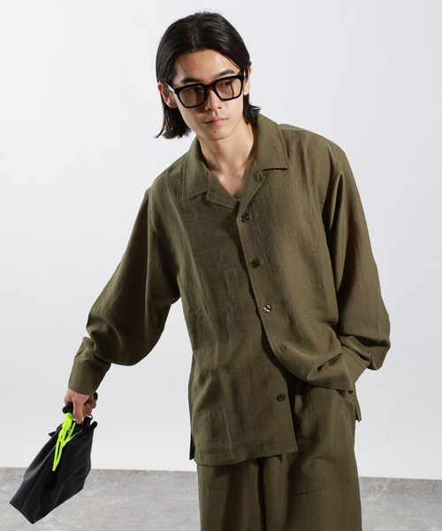 BAYFLOW（ベイフロー）の「[セットアップ可]クールタッチリネン長袖シャツ【接触冷感】（シャツ/ブラウス・メンズ・カーキ/チャコールグレー・MEDIUM/LARGE）」の10枚目の写真