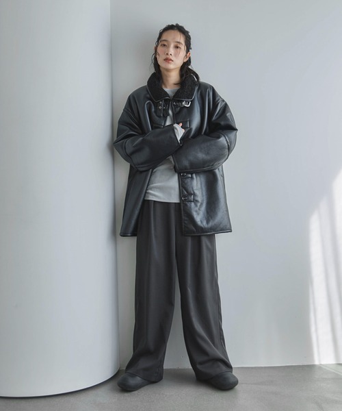 feepur(フェピュール)の「フェイクムートンB-3フライトジャケット(ムートンコート・レディース・ブラック/ブラウン・MEDIUM)」の3枚目の写真