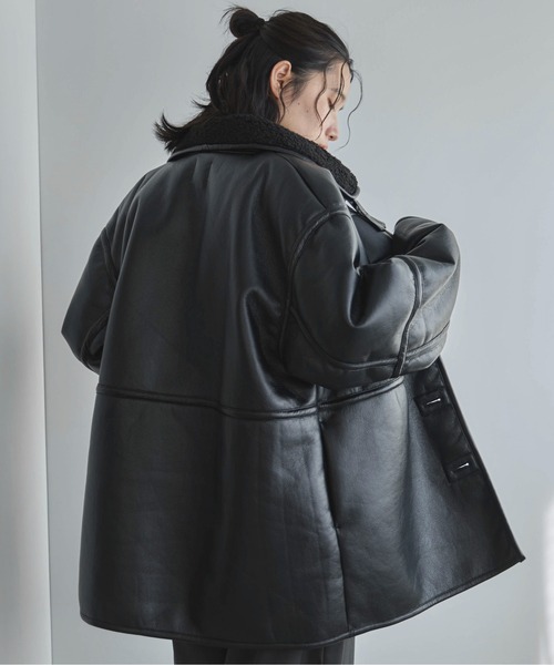 feepur(フェピュール)の「フェイクムートンB-3フライトジャケット(ムートンコート・レディース・ブラック/ブラウン・MEDIUM)」の8枚目の写真