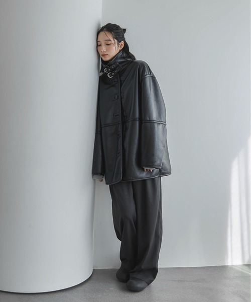 feepur(フェピュール)の「フェイクムートンB-3フライトジャケット(ムートンコート・レディース・ブラック/ブラウン・MEDIUM)」の6枚目の写真