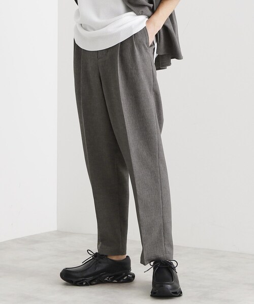 tk.TAKEO KIKUCHI（ティーケータケオキクチ）の「【セットアップ対応】テッククレープルーズテーパードパンツ（その他パンツ・メンズ・チャコールグレー/ブラック/ライトベージュ/ブラウン系その他・03/02/01）」の3枚目の写真