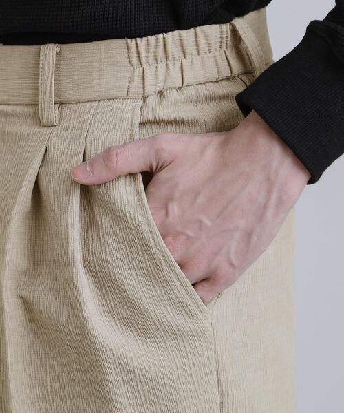 tk.TAKEO KIKUCHI（ティーケータケオキクチ）の「【セットアップ対応】テッククレープルーズテーパードパンツ（その他パンツ・メンズ・チャコールグレー/ブラック/ライトベージュ/ブラウン系その他・03/02/01）」の16枚目の写真