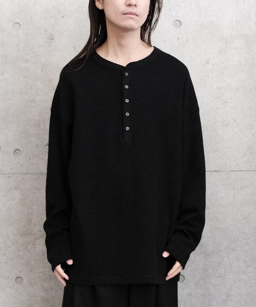 Juha（ユハ）の「THERMAL HENLEY（Tシャツ/カットソー・メンズ・ナチュラル/ブラック・3/4）」の11枚目の写真