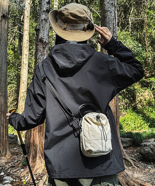 セール】【SETUP7】ミニショルダーサコッシュ ペットボトル収納 KNF146