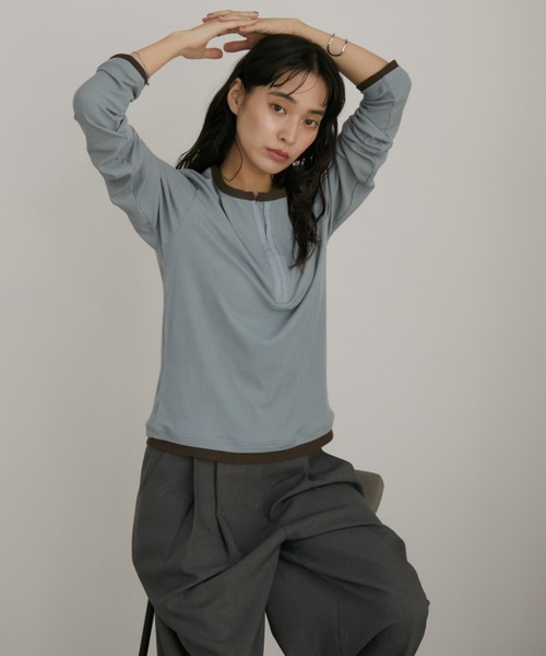Aunt Marie's(アントマリーズ)の「フロントホックヘンリーネックトップス(Tシャツ/カットソー・レディース・ブラウン/ブラック/ブルー・FREE)」の19枚目の写真
