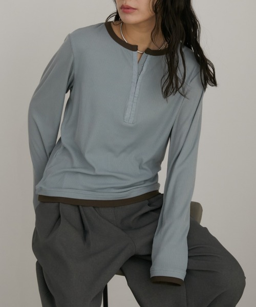 Aunt Marie's(アントマリーズ)の「フロントホックヘンリーネックトップス(Tシャツ/カットソー・レディース・ブラウン/ブラック/ブルー・FREE)」の18枚目の写真