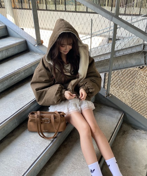 RAY CASSIN（レイカズン）の「オーバーサイズフードブルゾン / パーカー / リバーシブル（ブルゾン・レディース・ブラウン系その他2/グレー/ブラック・FREE）」の18枚目の写真