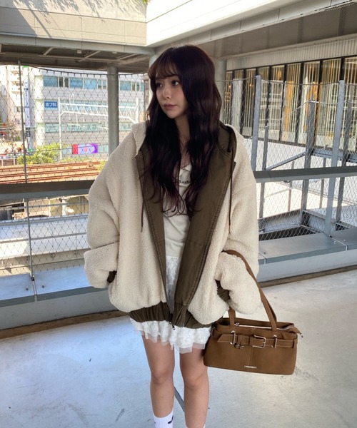 RAY CASSIN（レイカズン）の「オーバーサイズフードブルゾン / パーカー / リバーシブル（ブルゾン・レディース・ブラウン系その他2/グレー/ブラック・FREE）」の20枚目の写真