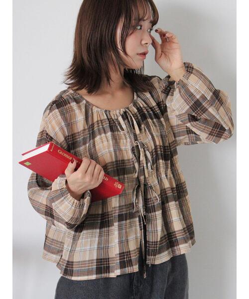 ehka sopo（エヘカソポ）の「チェックリボンブラウス（シャツ/ブラウス・レディース・グリーン/ベージュ/ブラック・F）」の2枚目の写真