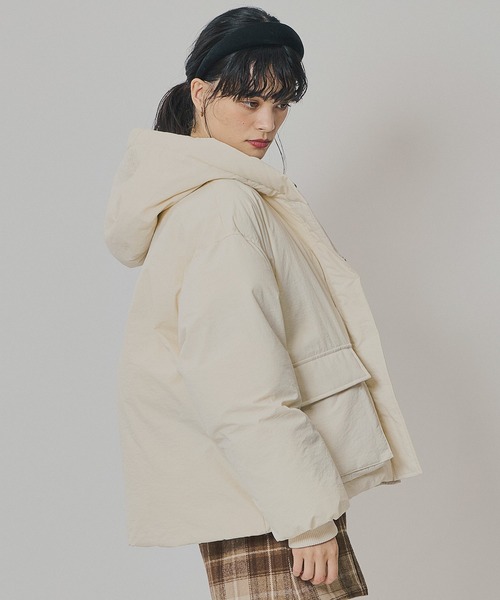 REDYAZEL(レディアゼル)の「フラップポケットファイバーダウンジャケット(ダウンジャケット/コート・レディース・オフホワイト/ブラウン系その他/グレー系その他/ブラック/ブラウン/ライトグレー・FREE)」の20枚目の写真