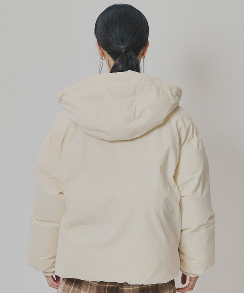 REDYAZEL(レディアゼル)の「フラップポケットファイバーダウンジャケット(ダウンジャケット/コート・レディース・オフホワイト/ブラウン系その他/グレー系その他/ブラック/ブラウン/ライトグレー・FREE)」の21枚目の写真